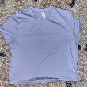 Lululemon cropped t shirt